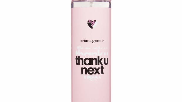 a-review-of-ariana-grandes-thank-u-next-body-mist-fragrance