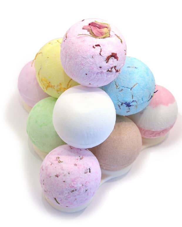 diy-bath-bomb-guide-and-7-inspiring-recipe-combinations