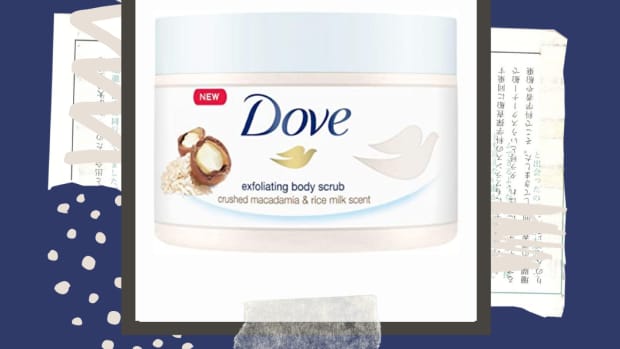 dove-exfoliating-body-scrub-review-crushed-macadamia-rice-milk