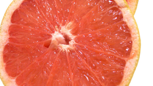 homemade-grapefruit-face-mask