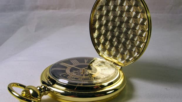 review-of-a-kronen-shne-mechanical-pocket-watch