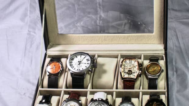 review-of-the-unbranded-vud63a-watch-display-case