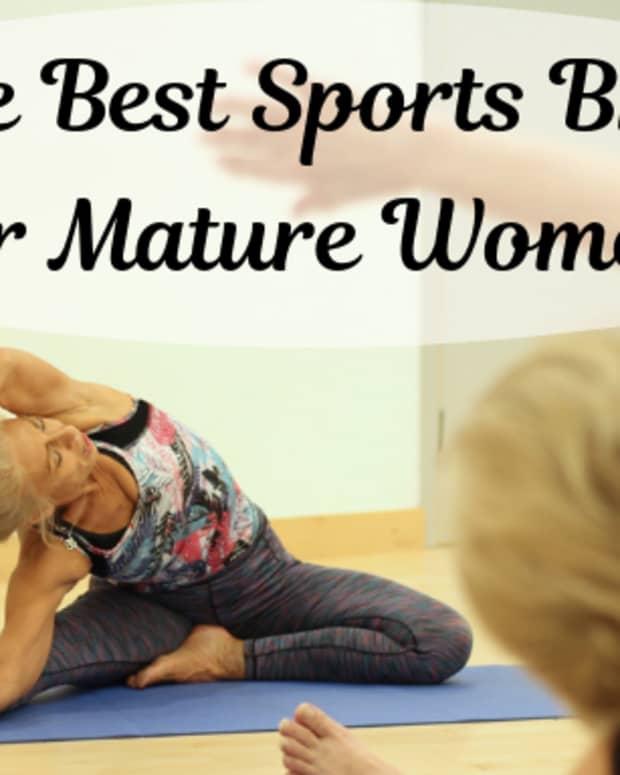 sports-bras-for-mature-women