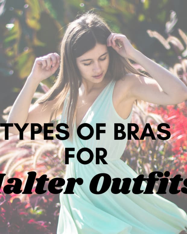 what-bra-to-wear-with-halter-outfits