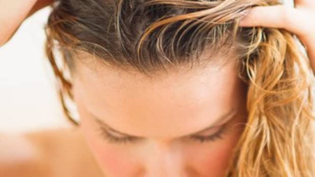 why-use-dry-shampoo-the-pros-cons-brand-choices